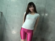 島國瑜珈服底裤少女